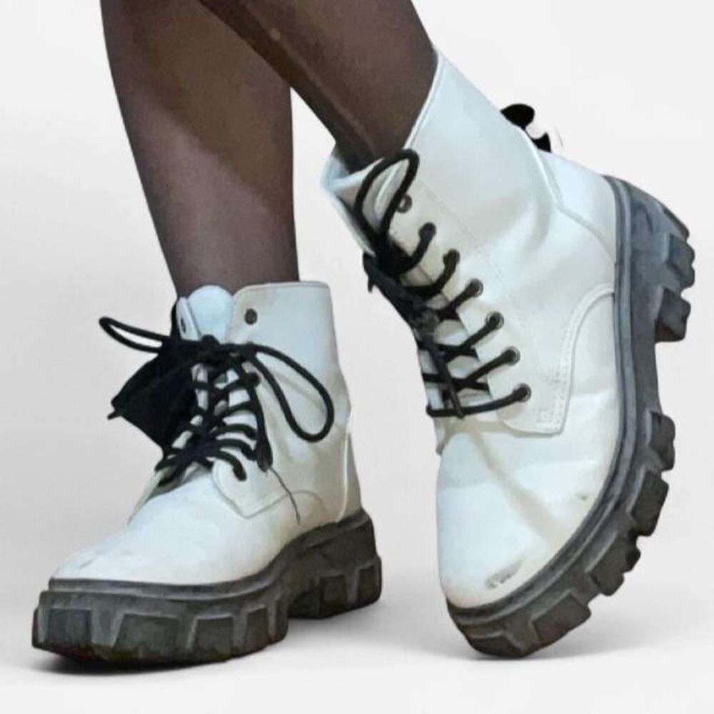 Forever-21 Women's White and Black Boots